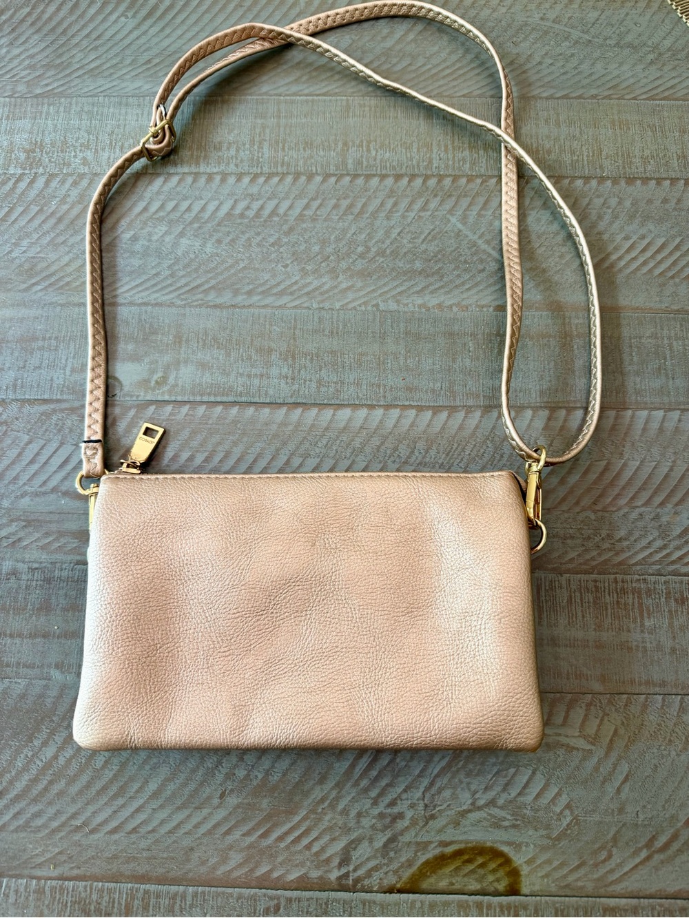 Jen & Co Soft Blush Pink Leather Crossbody/Clutch with Gold Hardware